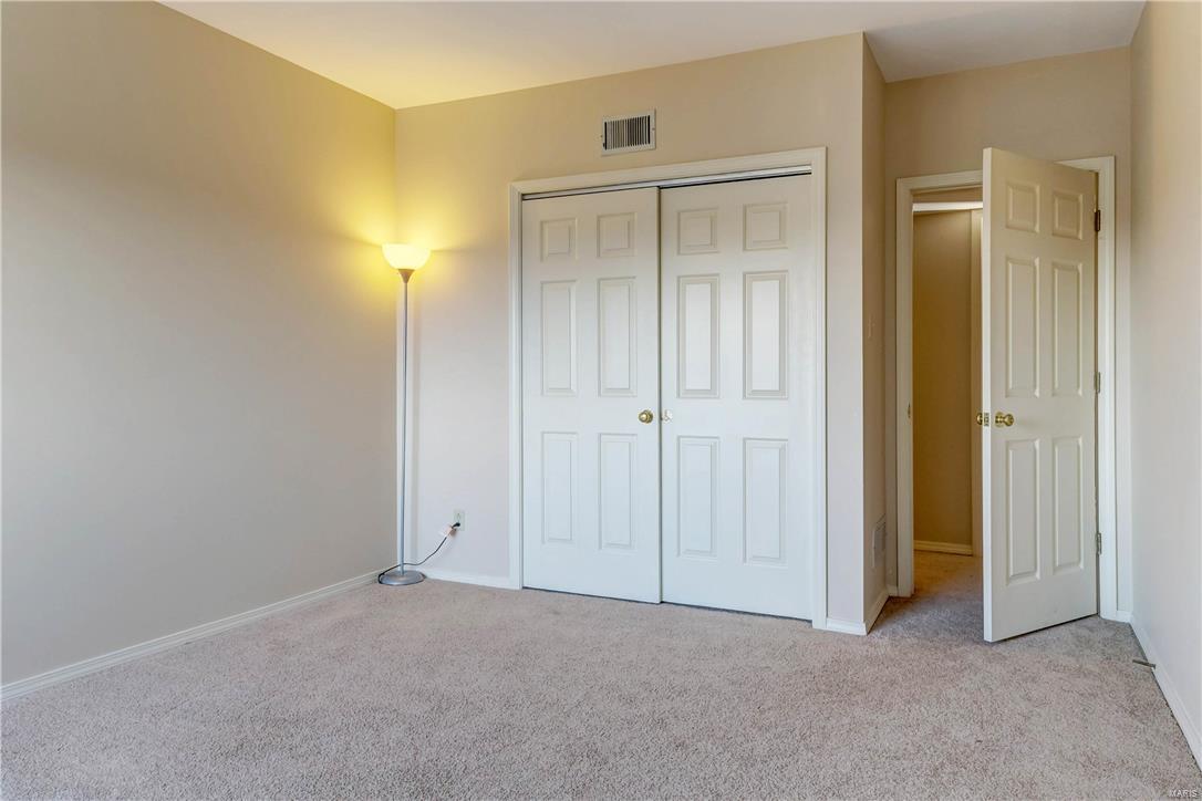 Shaw Park Place Condo - Residential