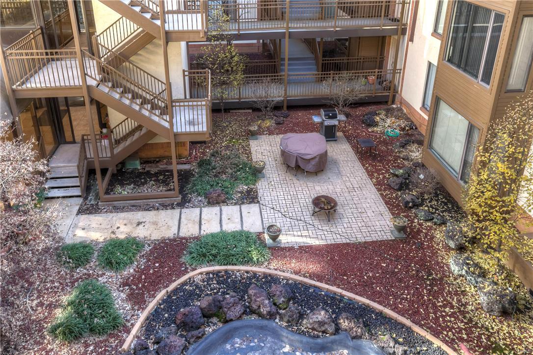 Shaw Park Place Condo - Residential