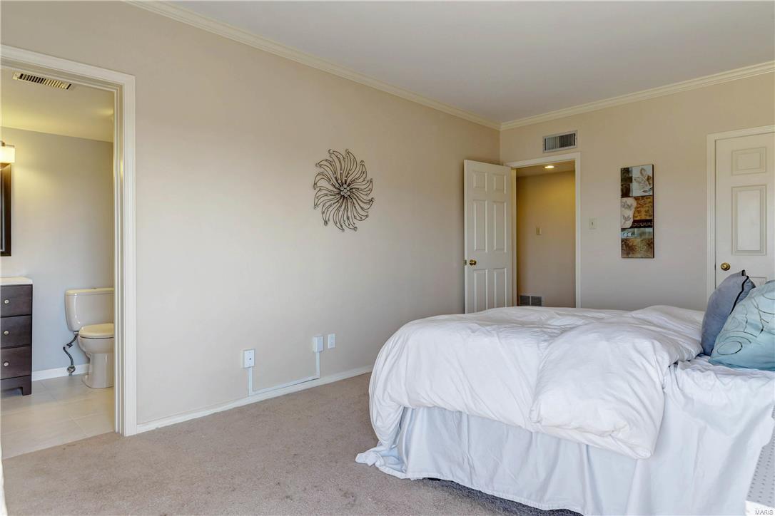 Shaw Park Place Condo - Residential