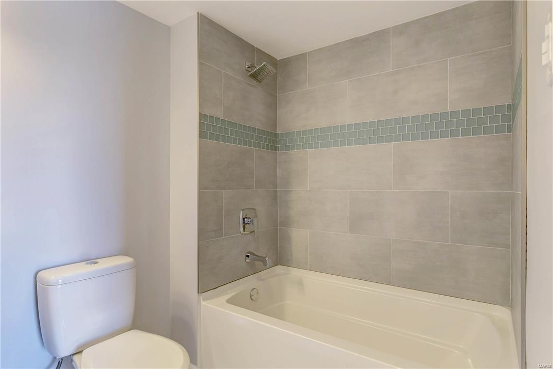 Shaw Park Place Condo - Residential