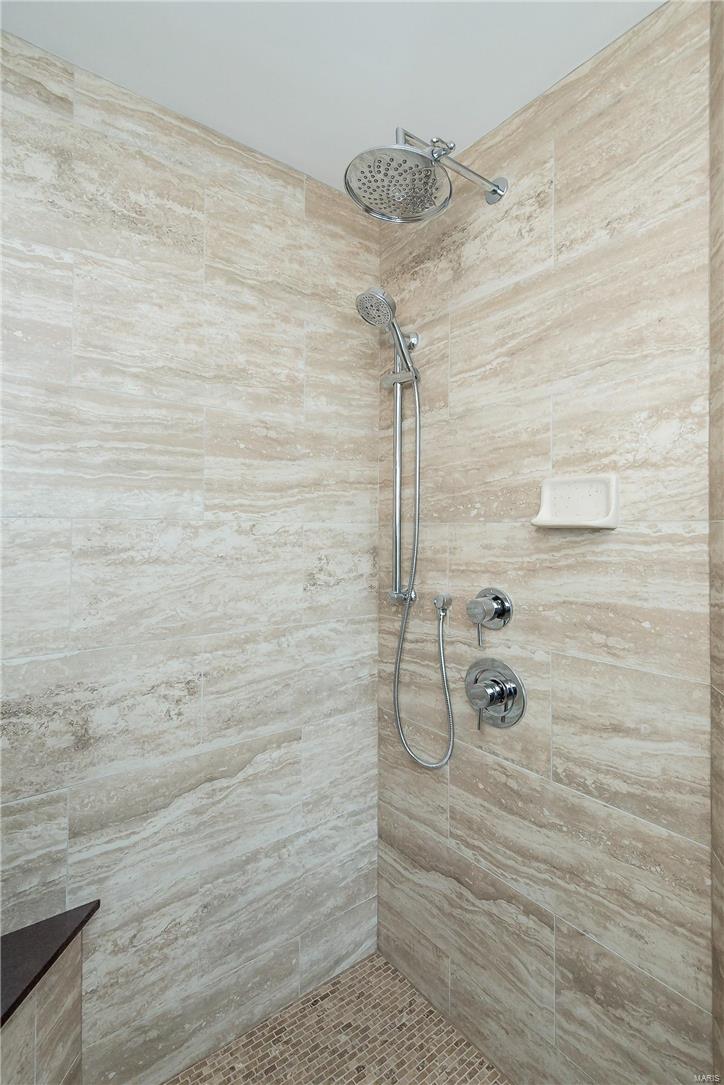 Rolling View Farm - Residential