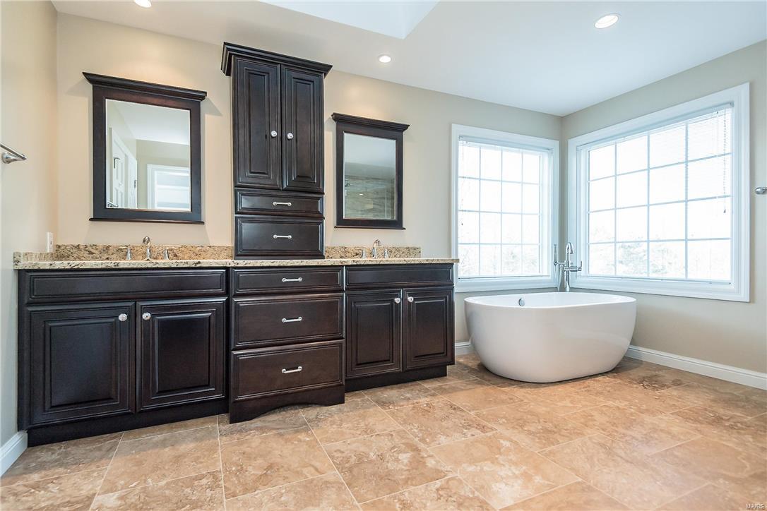 Rolling View Farm - Residential