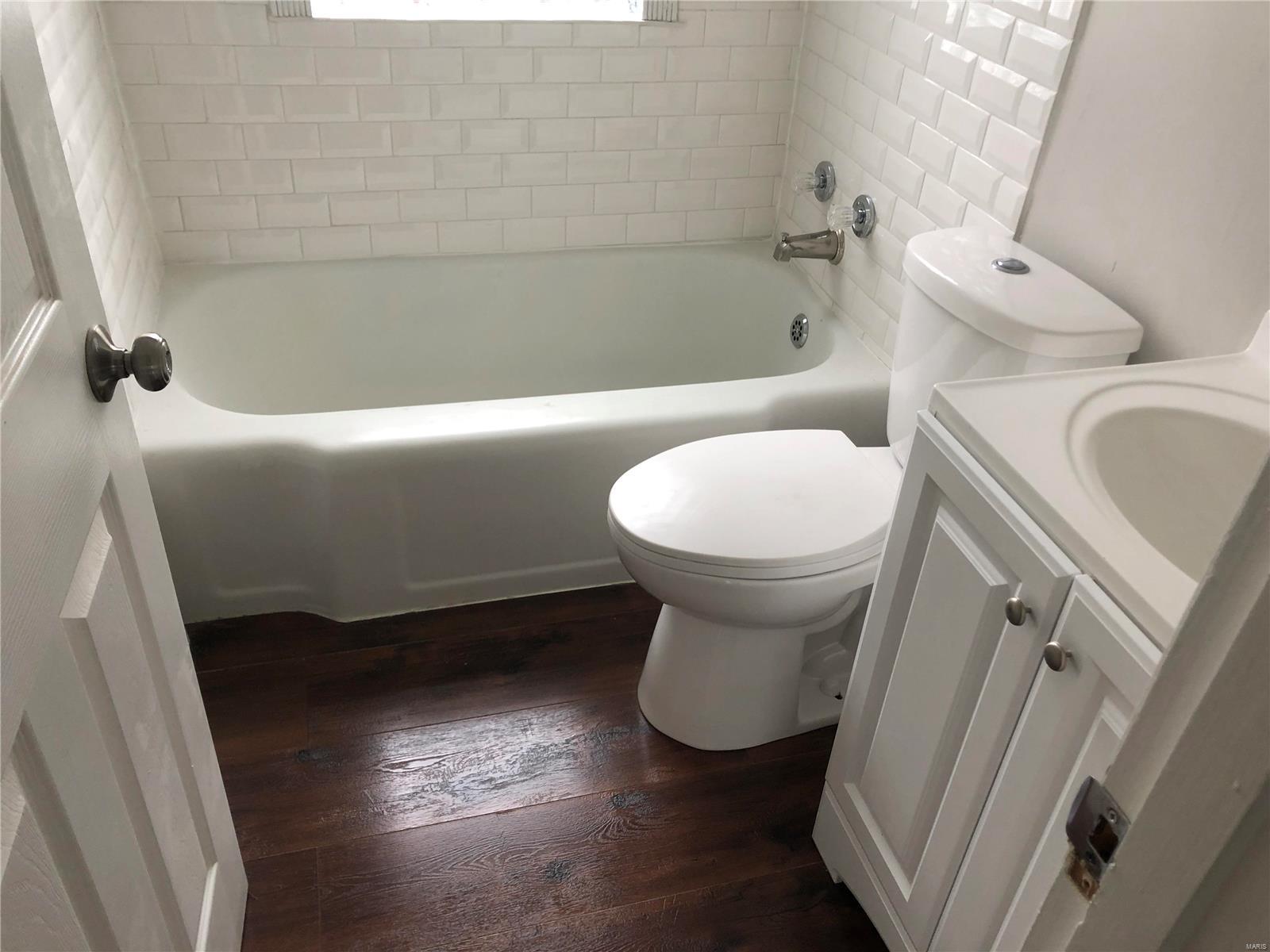 St. Ann Country Club Add - Residential