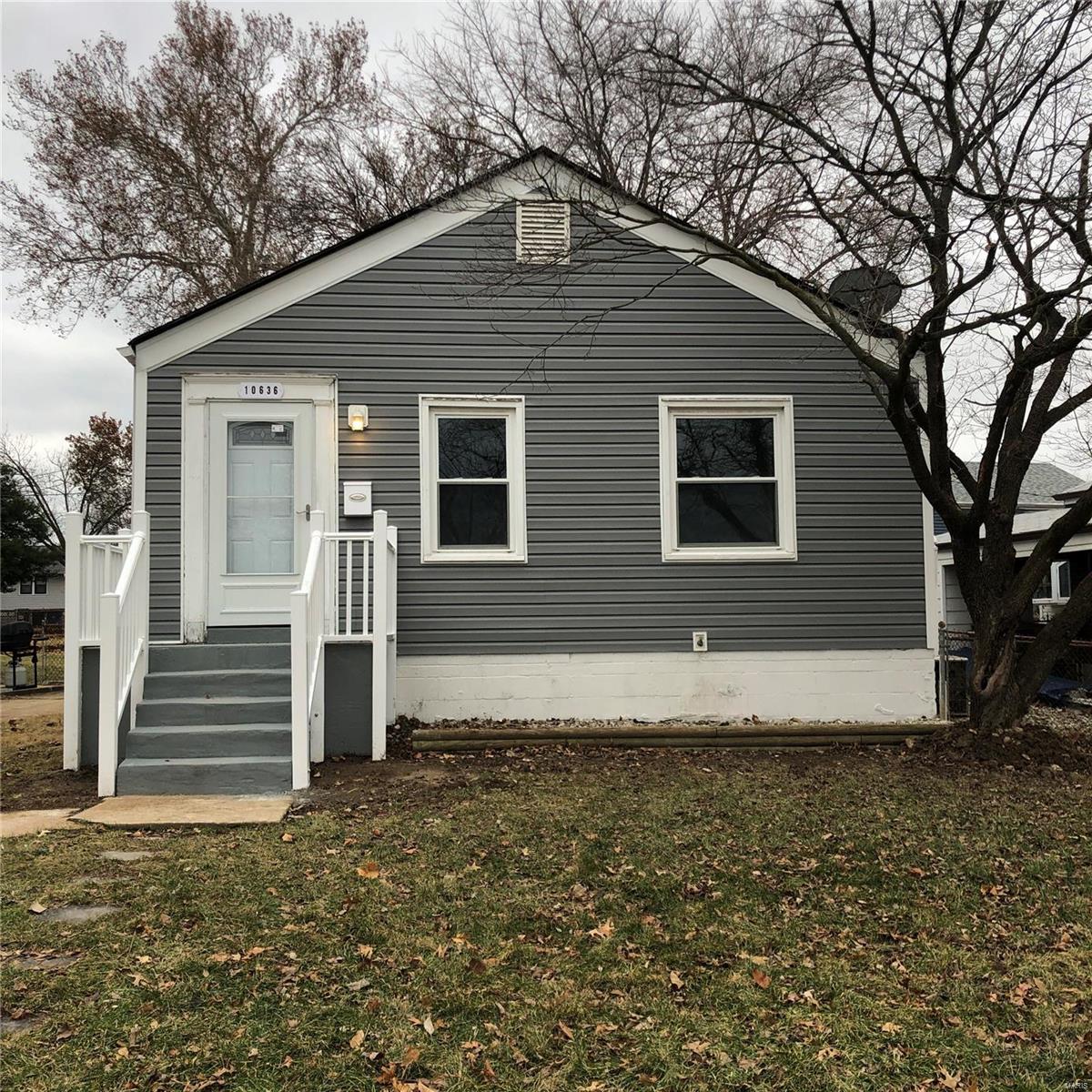 St. Ann Country Club Add - Residential