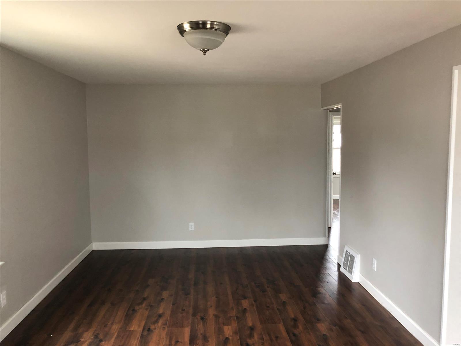 St. Ann Country Club Add - Residential