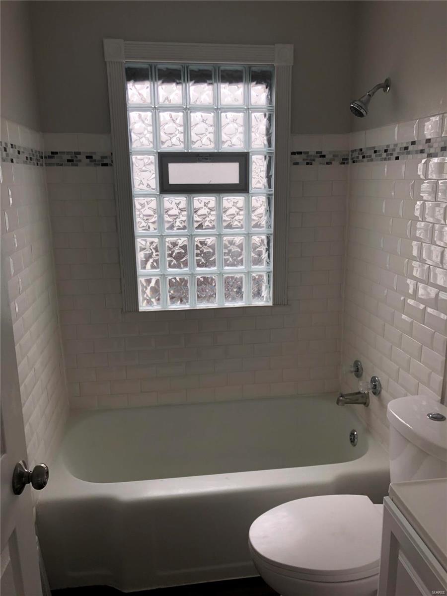 St. Ann Country Club Add - Residential