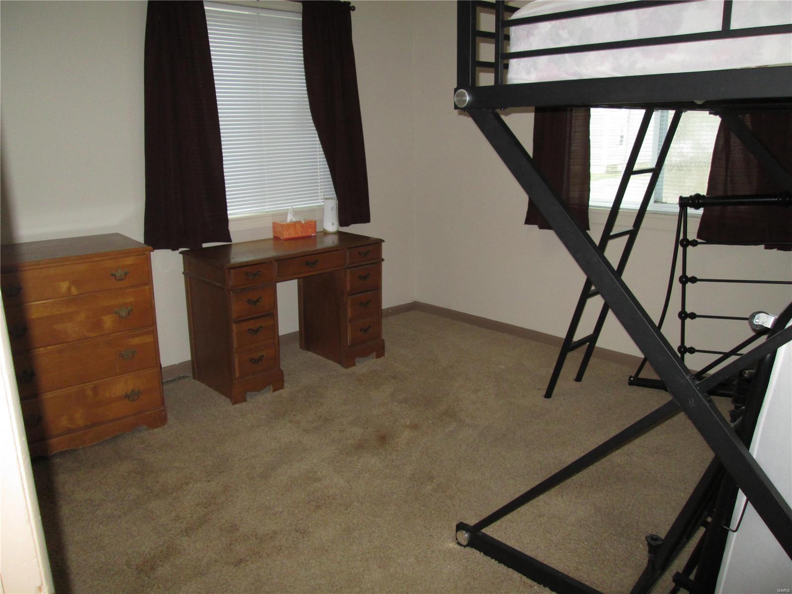 Holloways First Add. - Residential