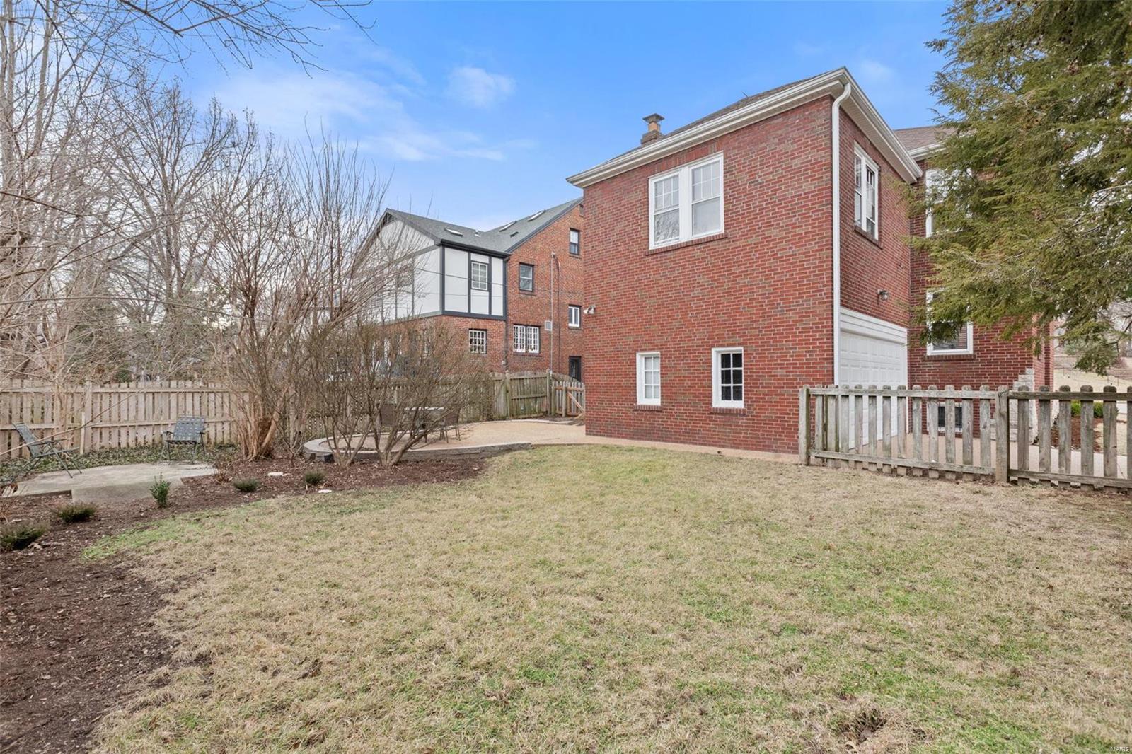 Alta Dena - Residential