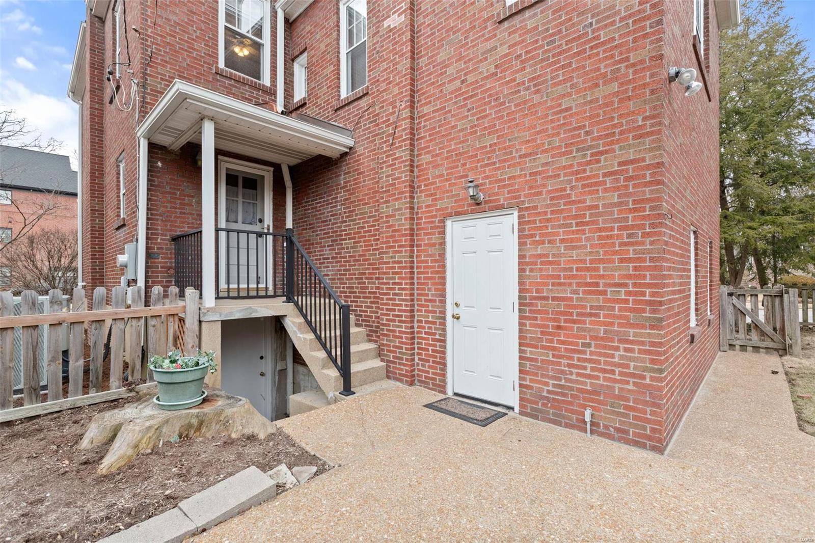 Alta Dena - Residential