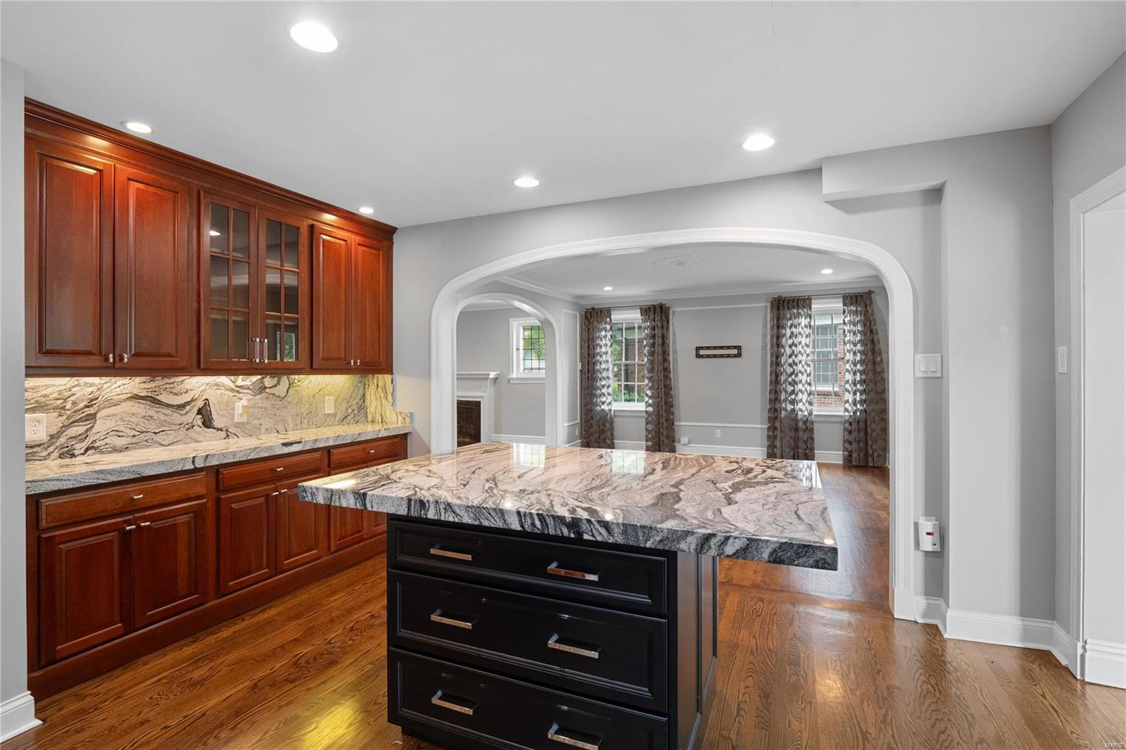 Lake Forest - Residential