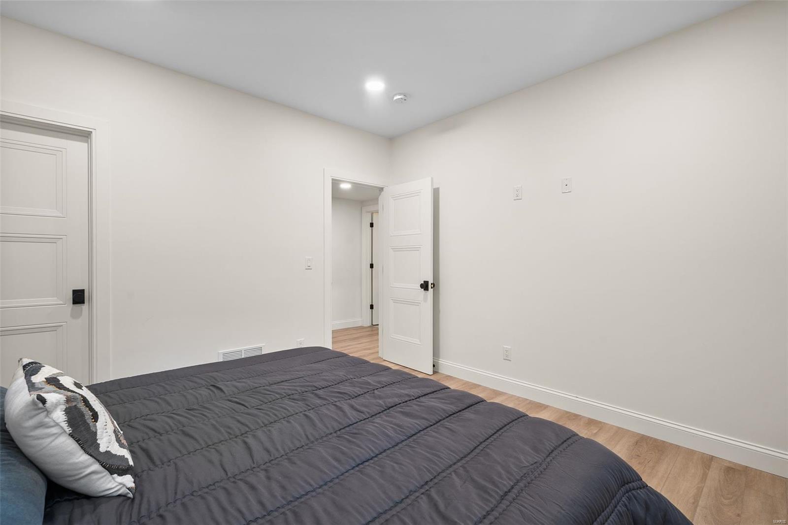 Woodlawn Terrace Lt 29 & Public Service - Residential