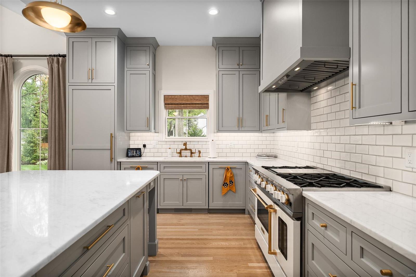 Woodlawn Terrace Lt 29 & Public Service - Residential