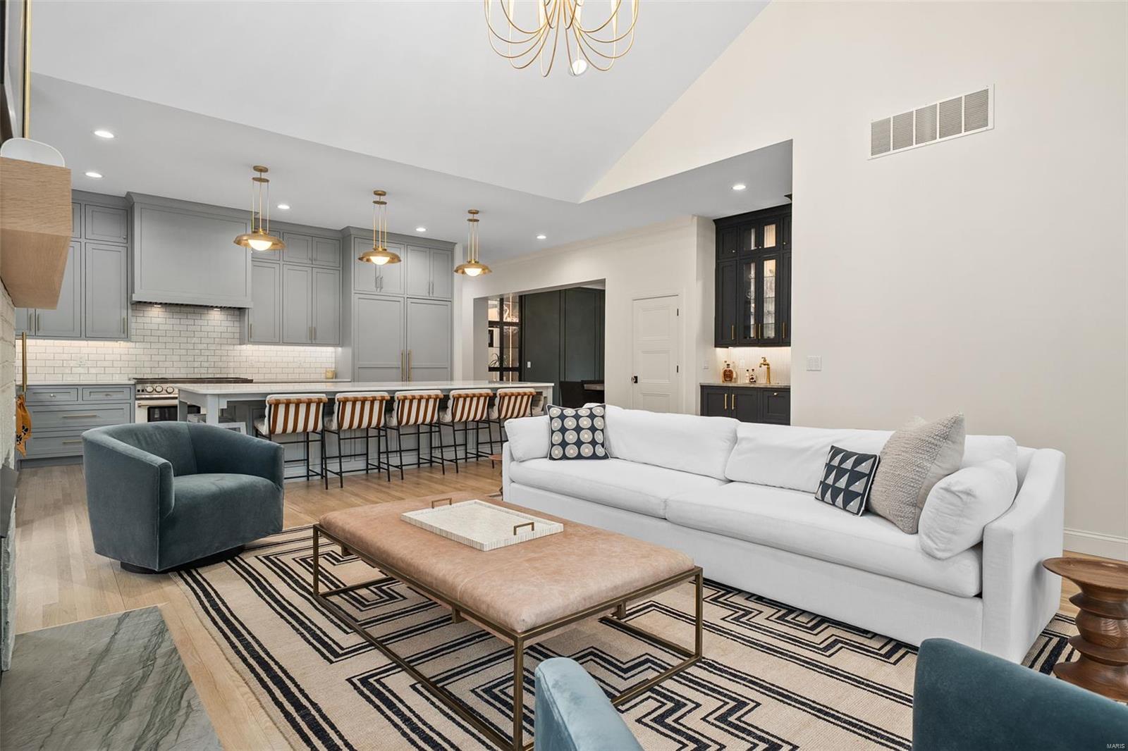 Woodlawn Terrace Lt 29 & Public Service - Residential