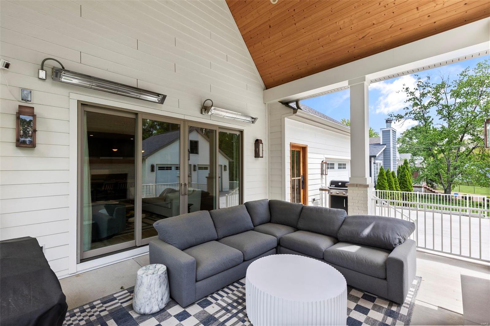 Woodlawn Terrace Lt 29 & Public Service - Residential