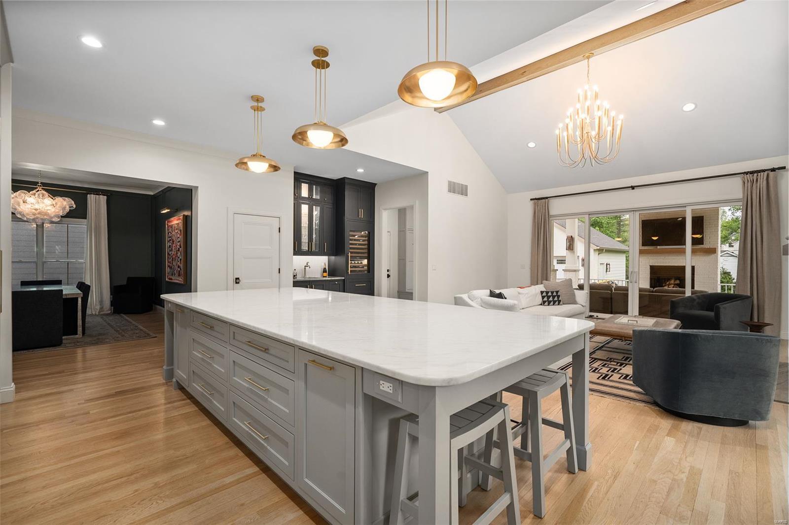 Woodlawn Terrace Lt 29 & Public Service - Residential