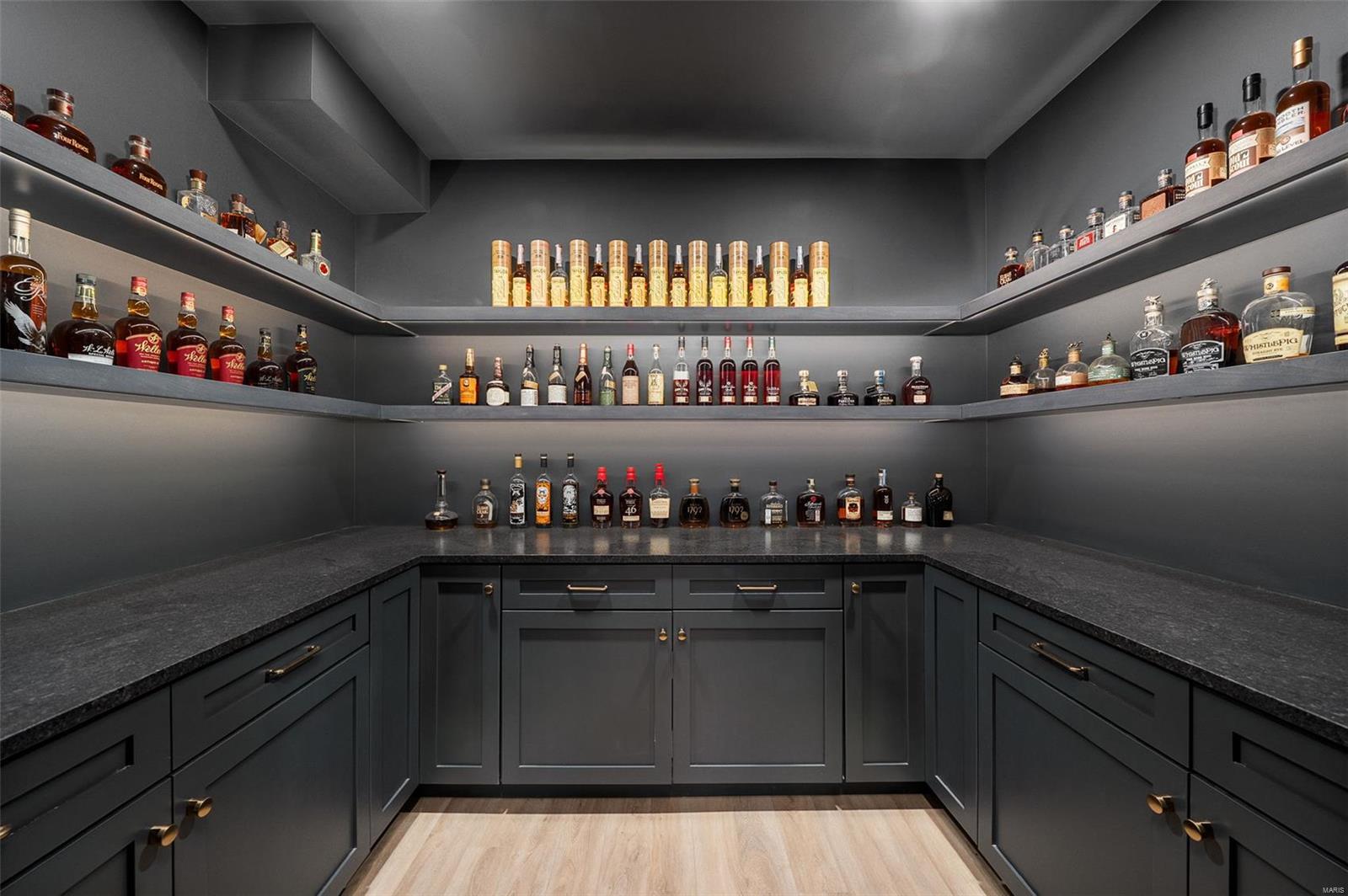 Woodlawn Terrace Lt 29 & Public Service - Residential