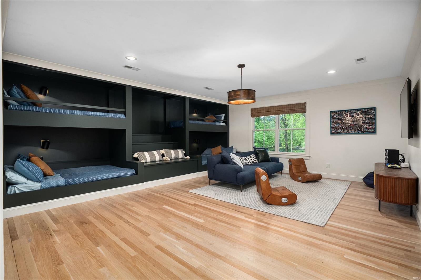 Woodlawn Terrace Lt 29 & Public Service - Residential