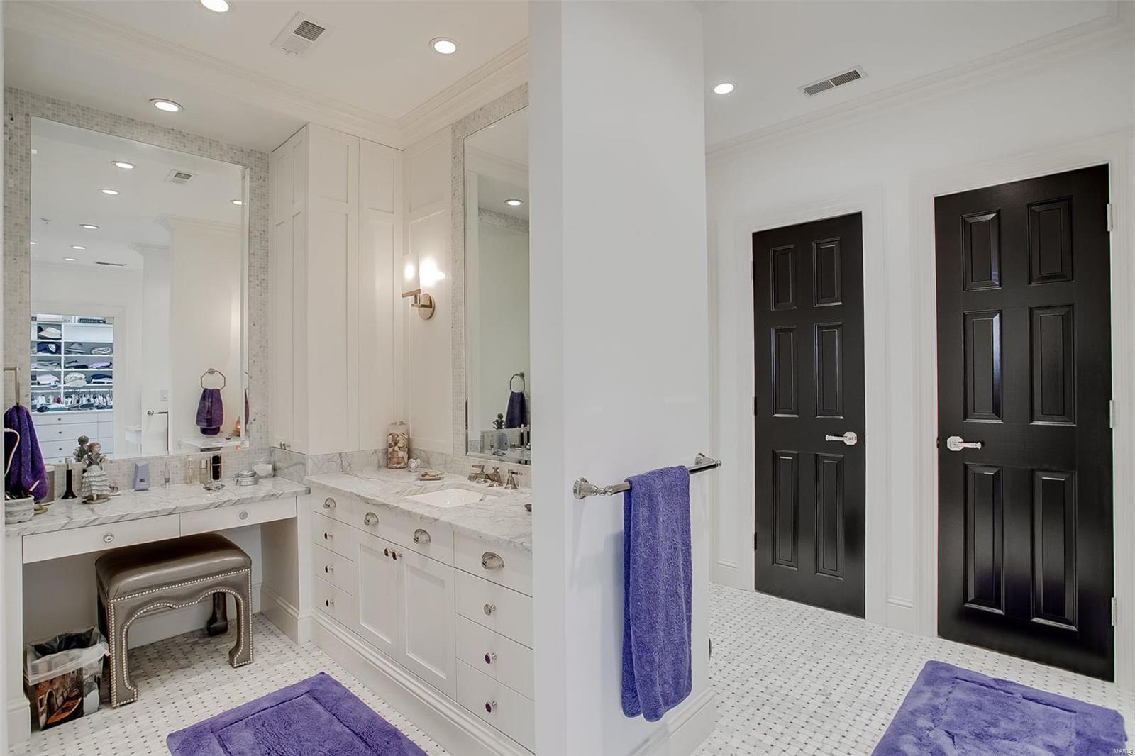 The Residence Condominiums - Residential