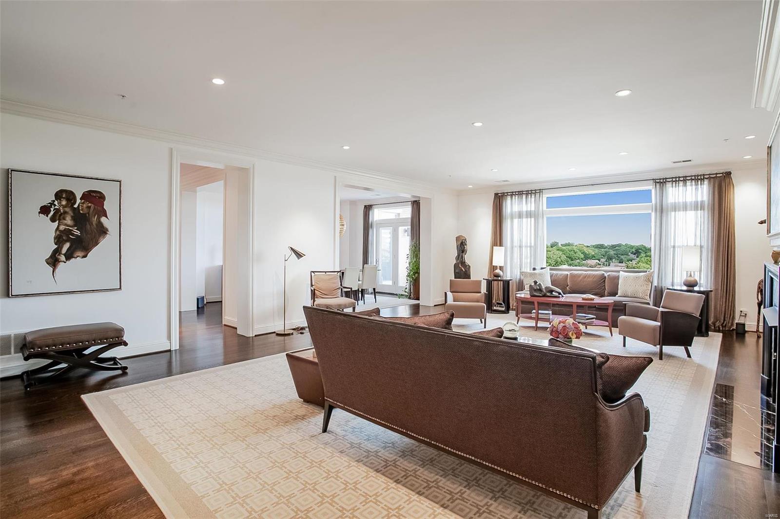 The Residence Condominiums - Residential