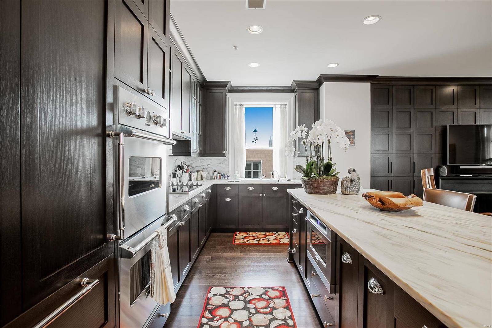 The Residence Condominiums - Residential