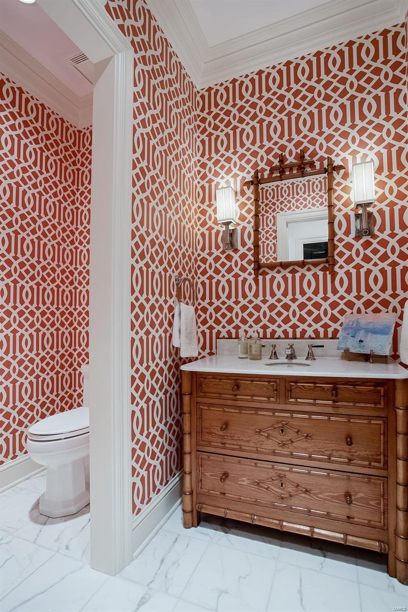 The Residence Condominiums - Residential