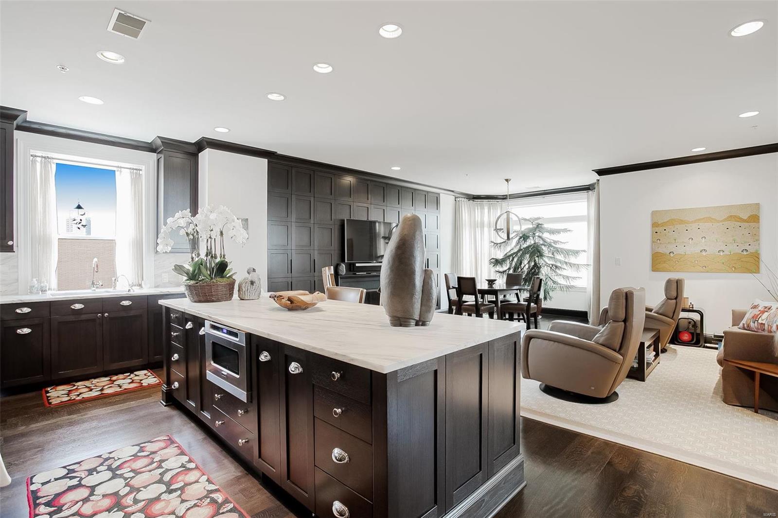 The Residence Condominiums - Residential