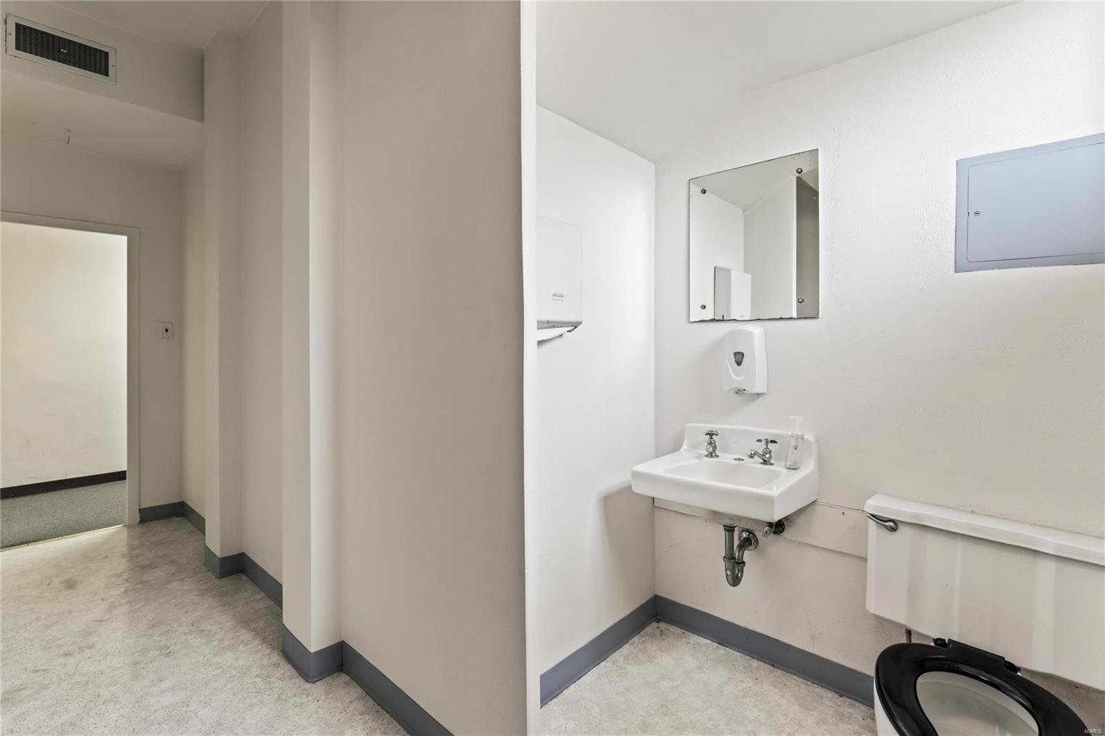 Wedgewood Terrace Lts 3 Thru 6 & Lt - Commercial Sale