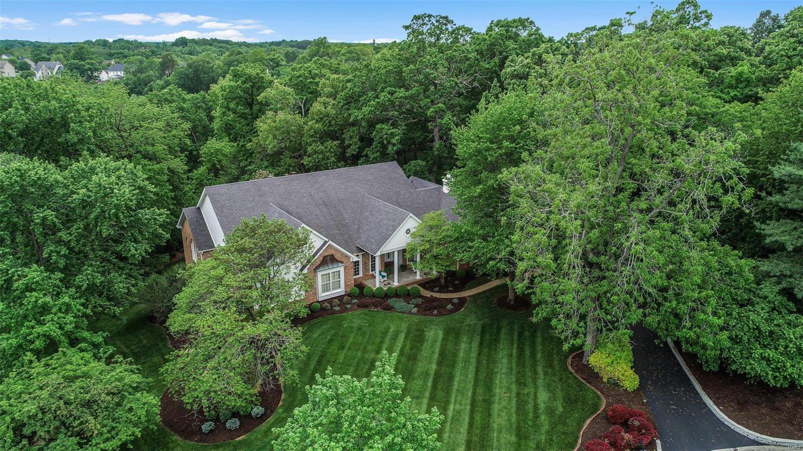 Kingspointe 1 - Residential