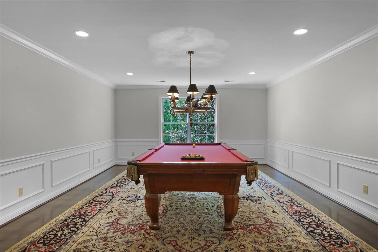 Kingspointe 1 - Residential