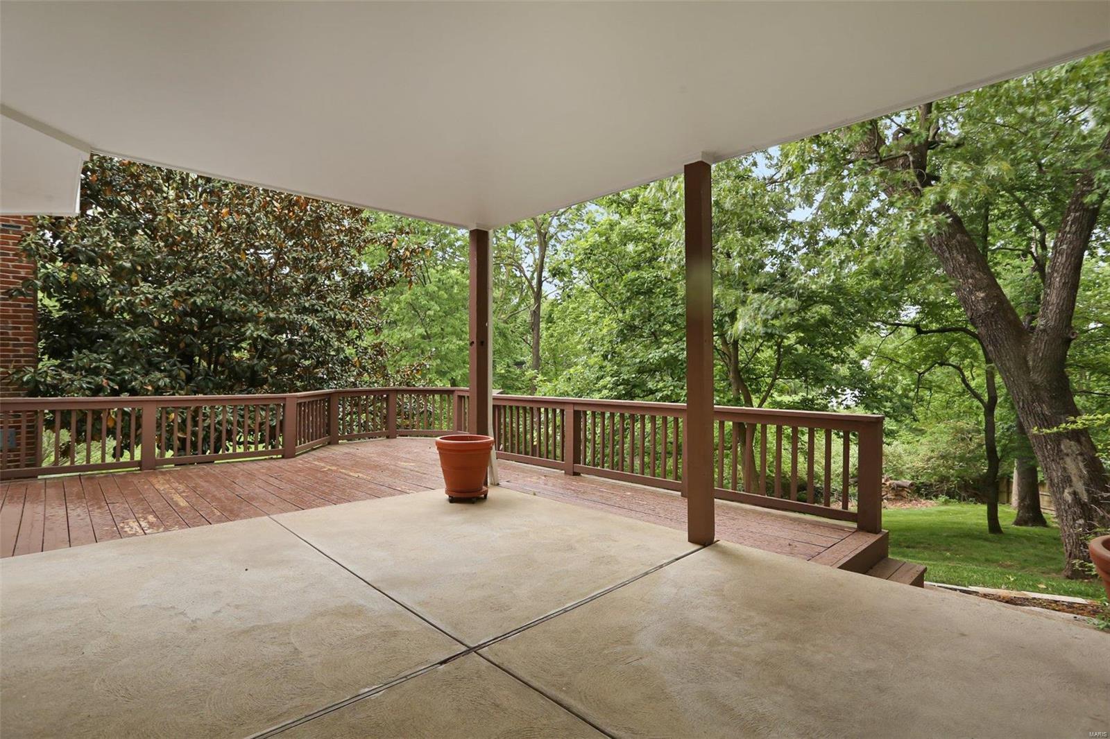 Kingspointe 1 - Residential