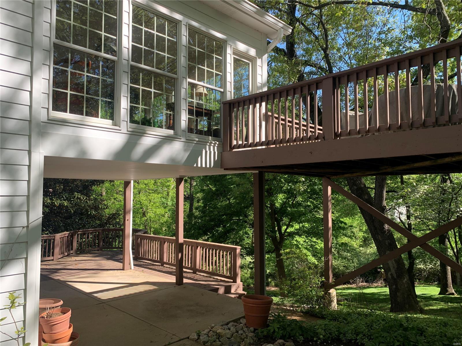 Kingspointe 1 - Residential