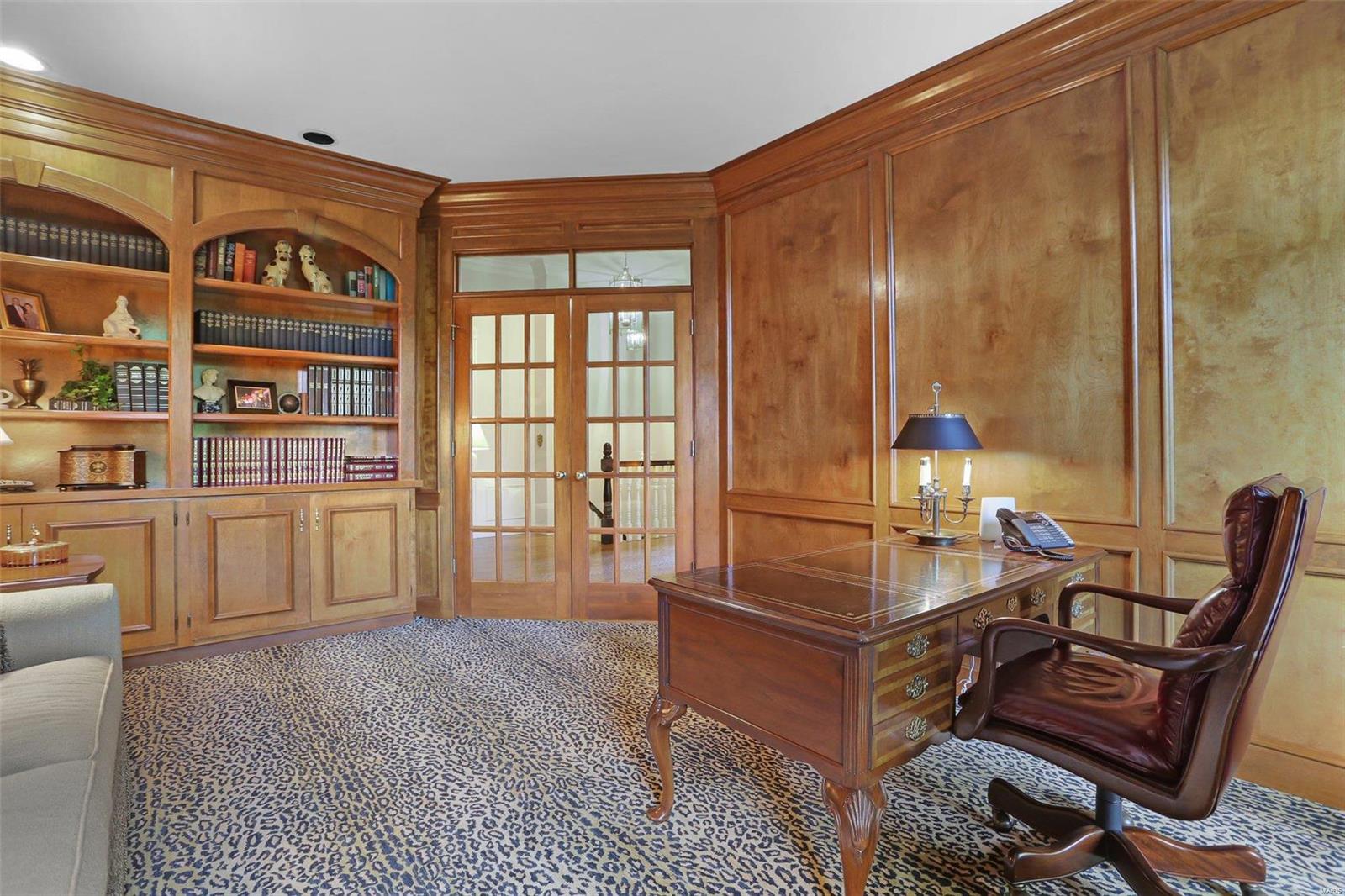 Kingspointe 1 - Residential