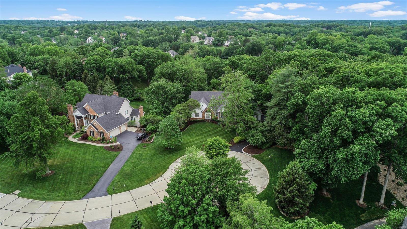 Kingspointe 1 - Residential