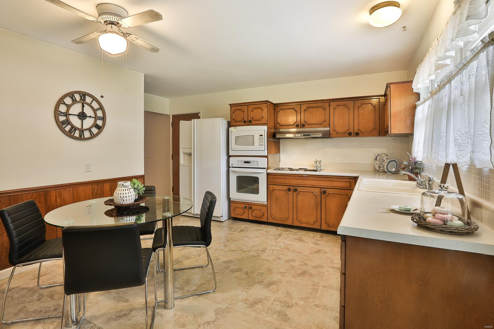Paddock Meadows 6 - Residential