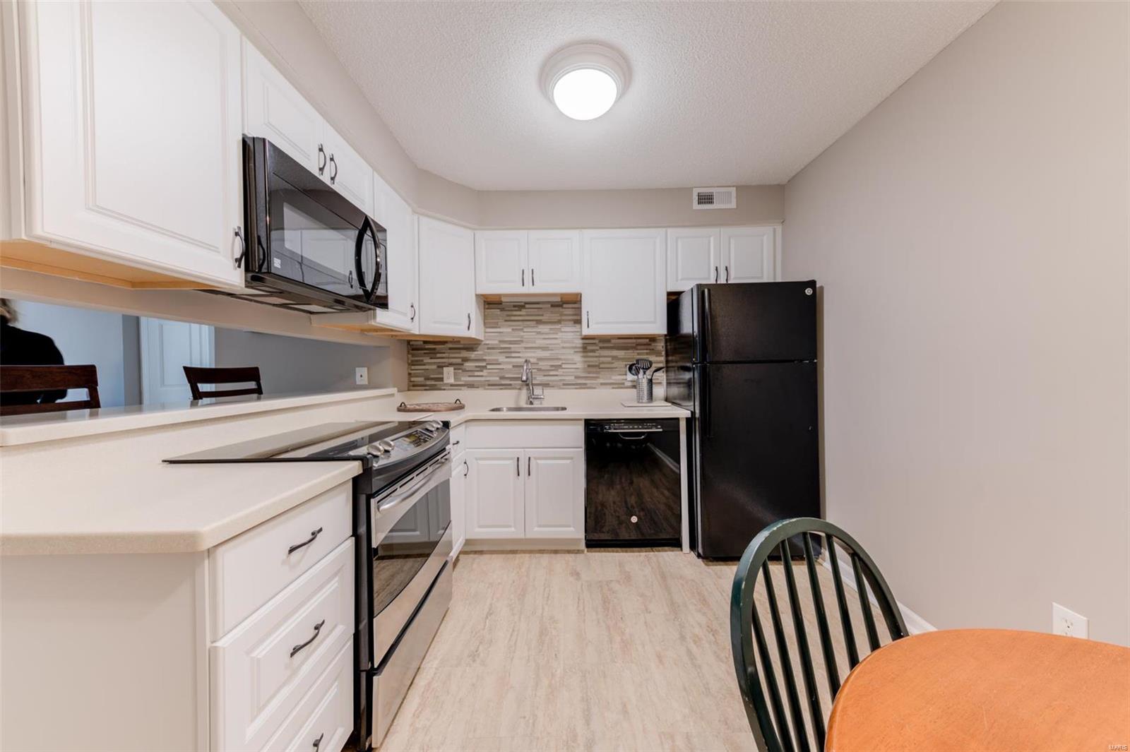 Edwards Place Condominium - Residential