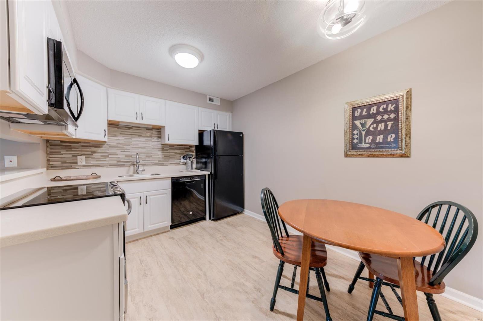 Edwards Place Condominium - Residential