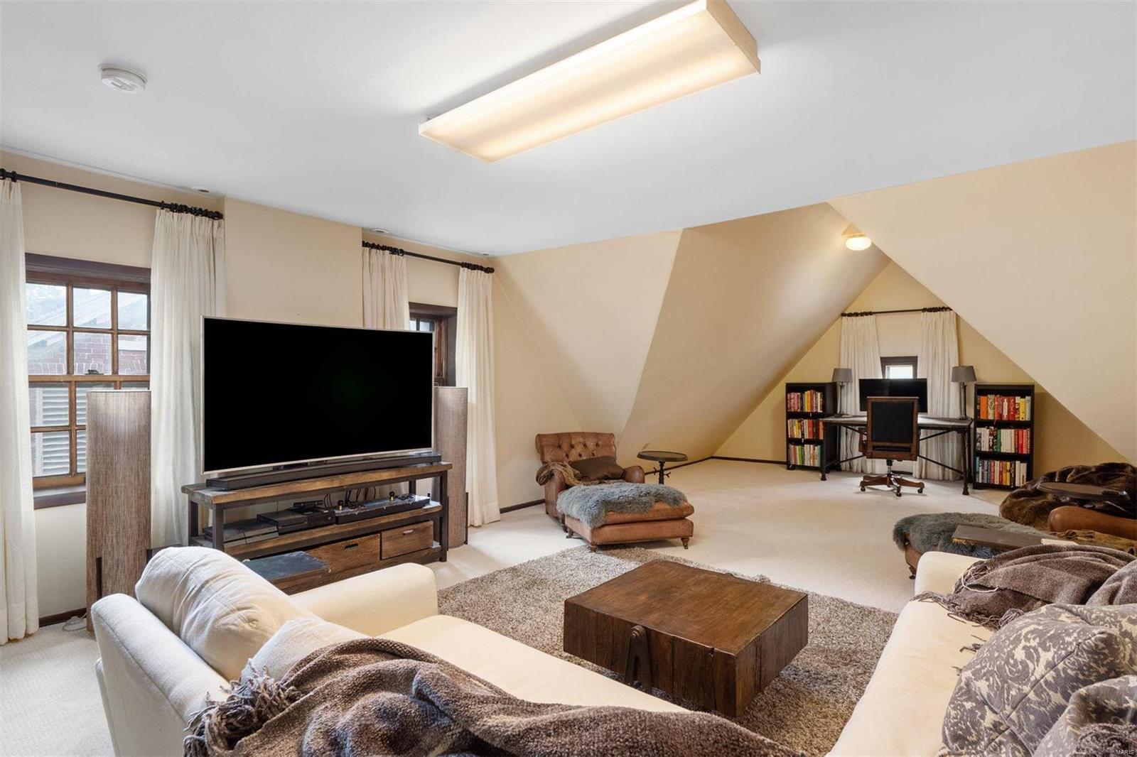 Kingsbury Place Add - Residential