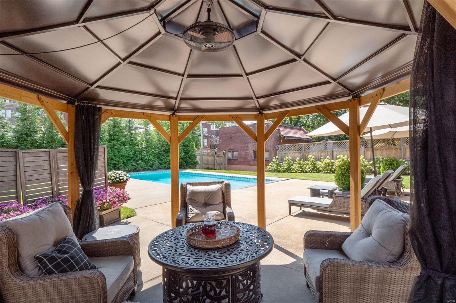 Kingsbury Place Add - Residential