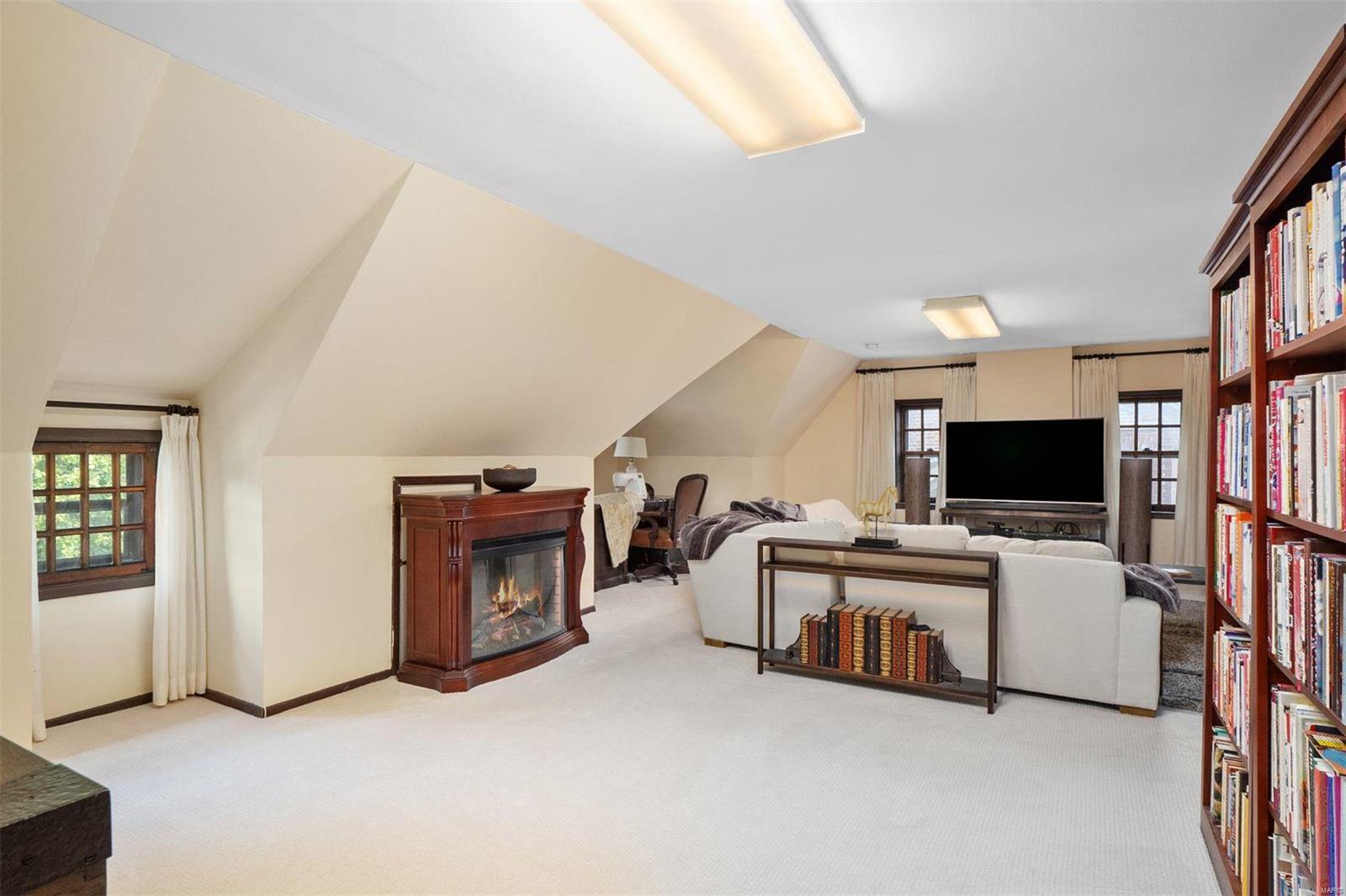 Kingsbury Place Add - Residential