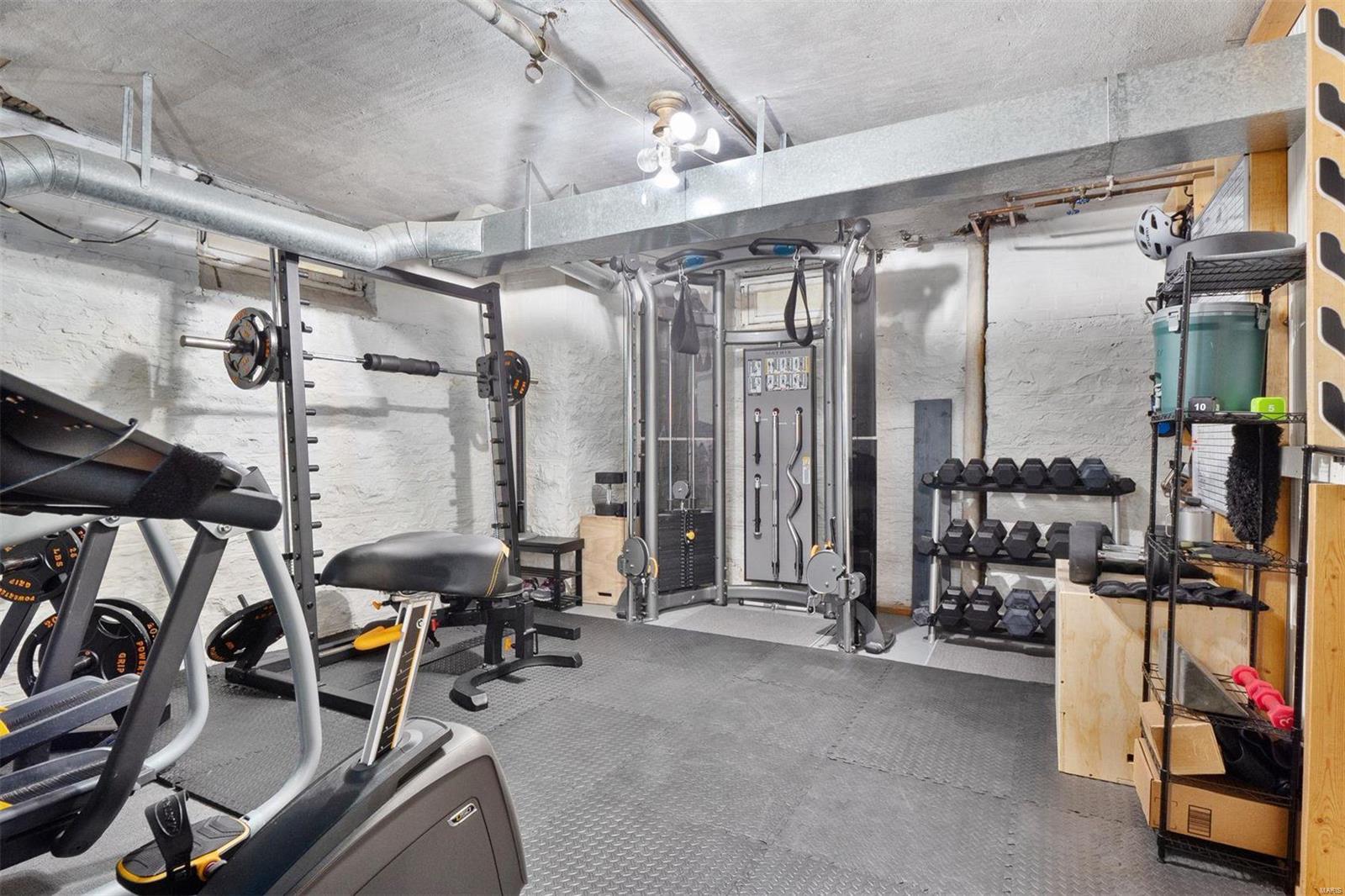 Kingsbury Place Add - Residential