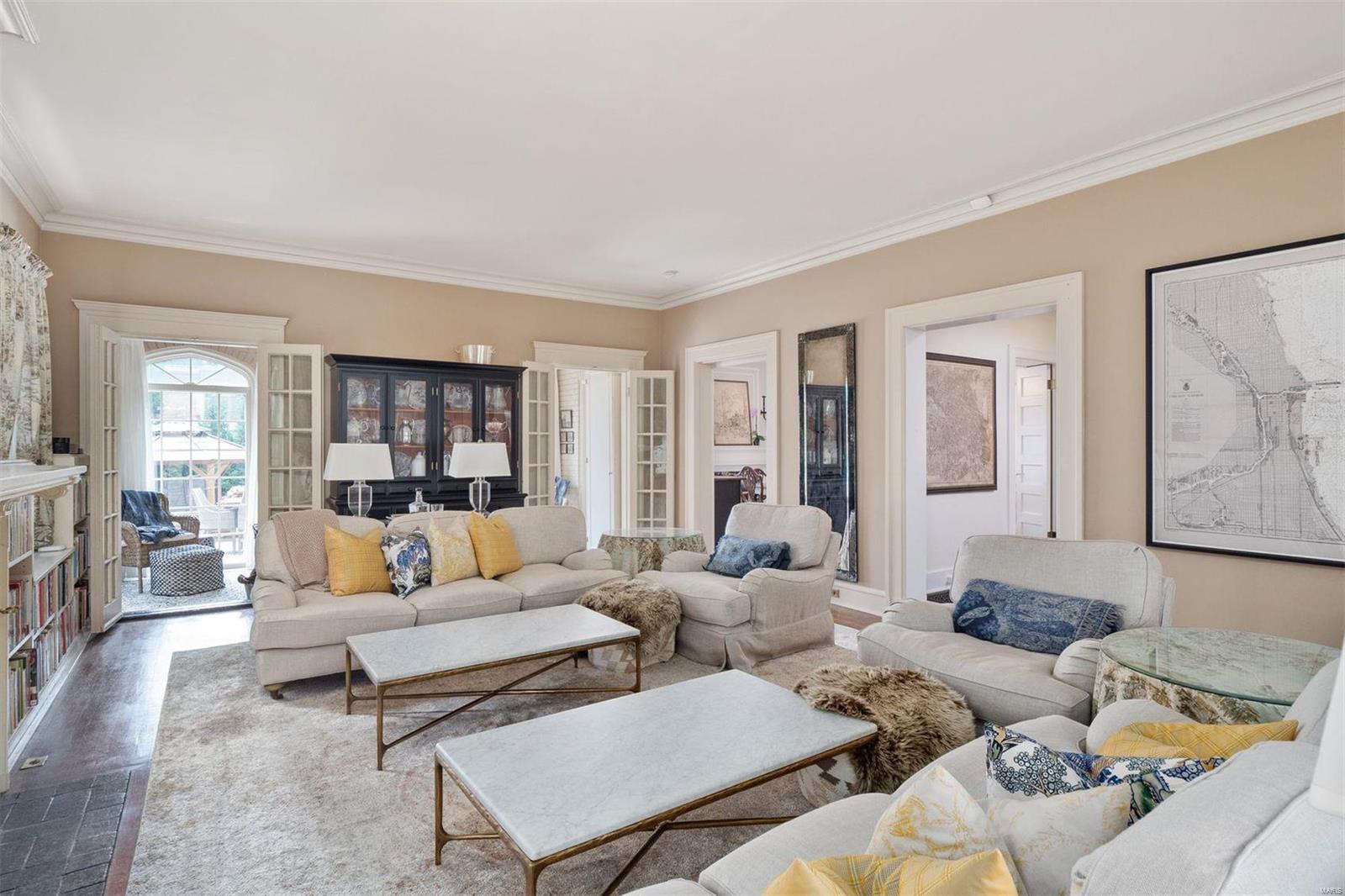 Kingsbury Place Add - Residential