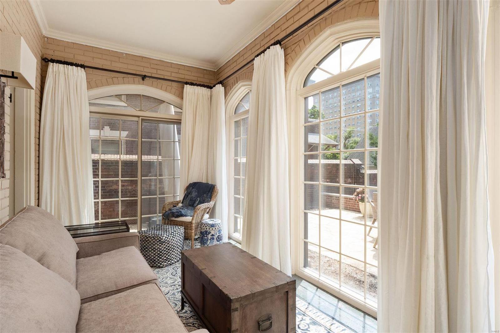 Kingsbury Place Add - Residential