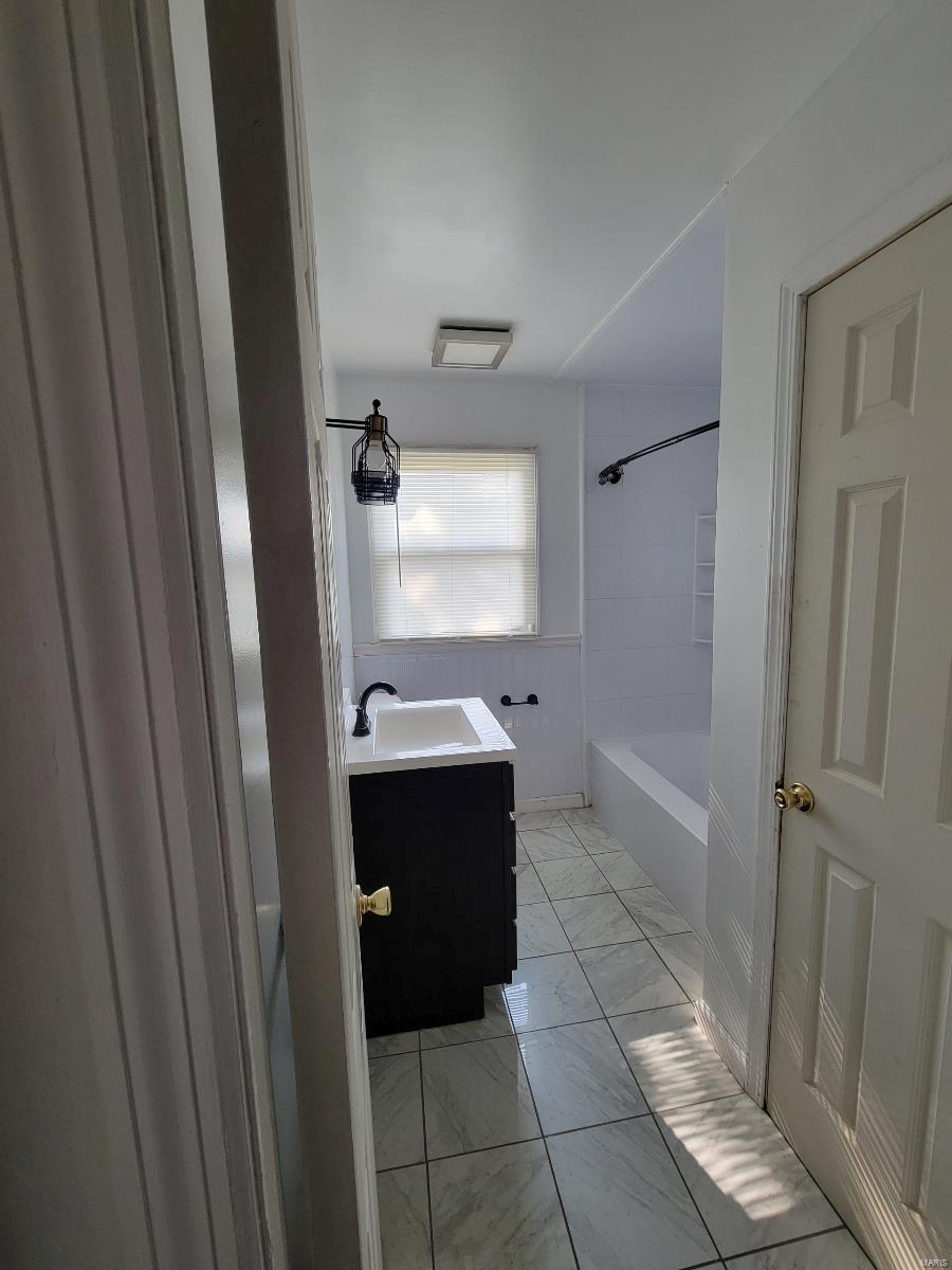 T M Aults - Residential