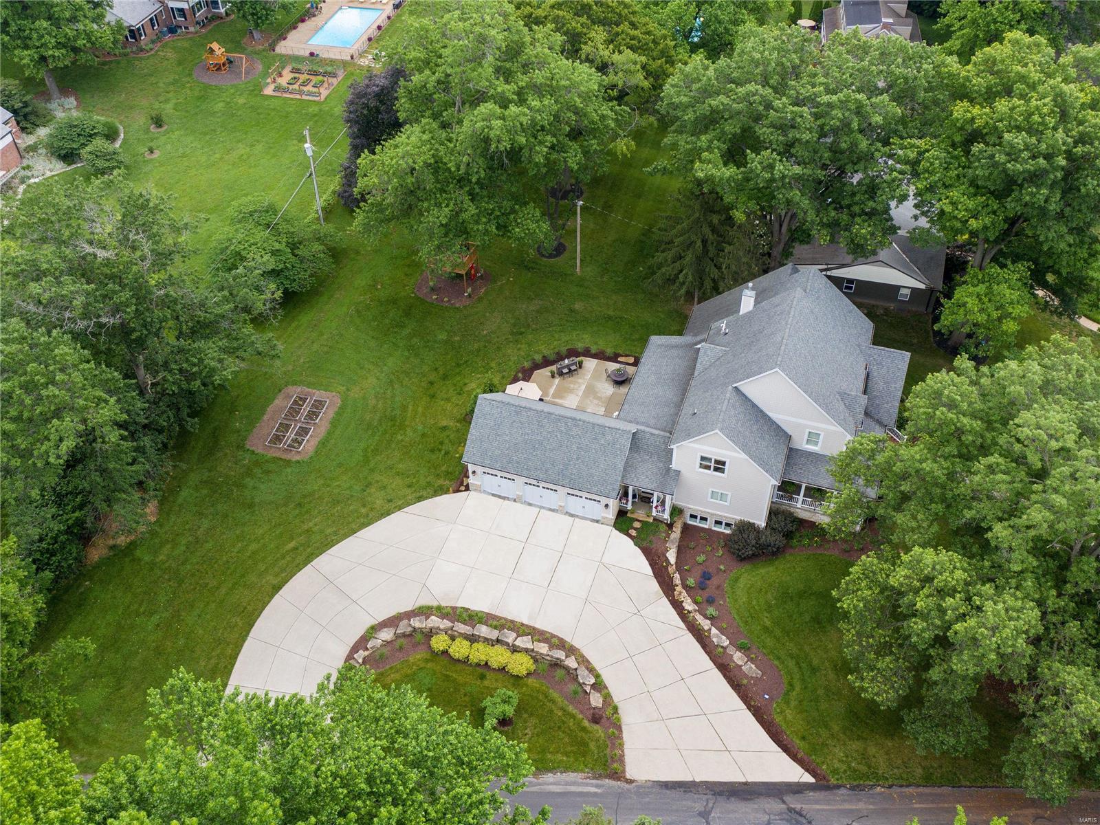 Ladue Crest - Residential