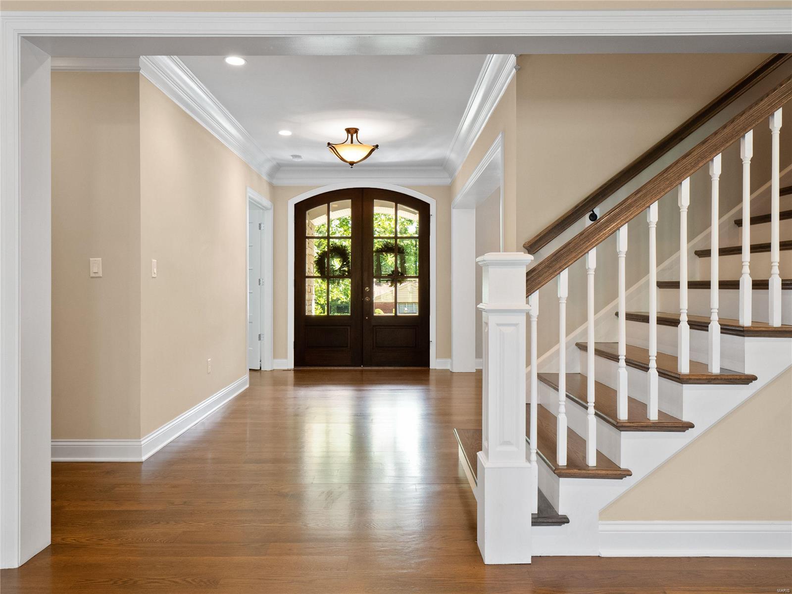 Ladue Crest - Residential