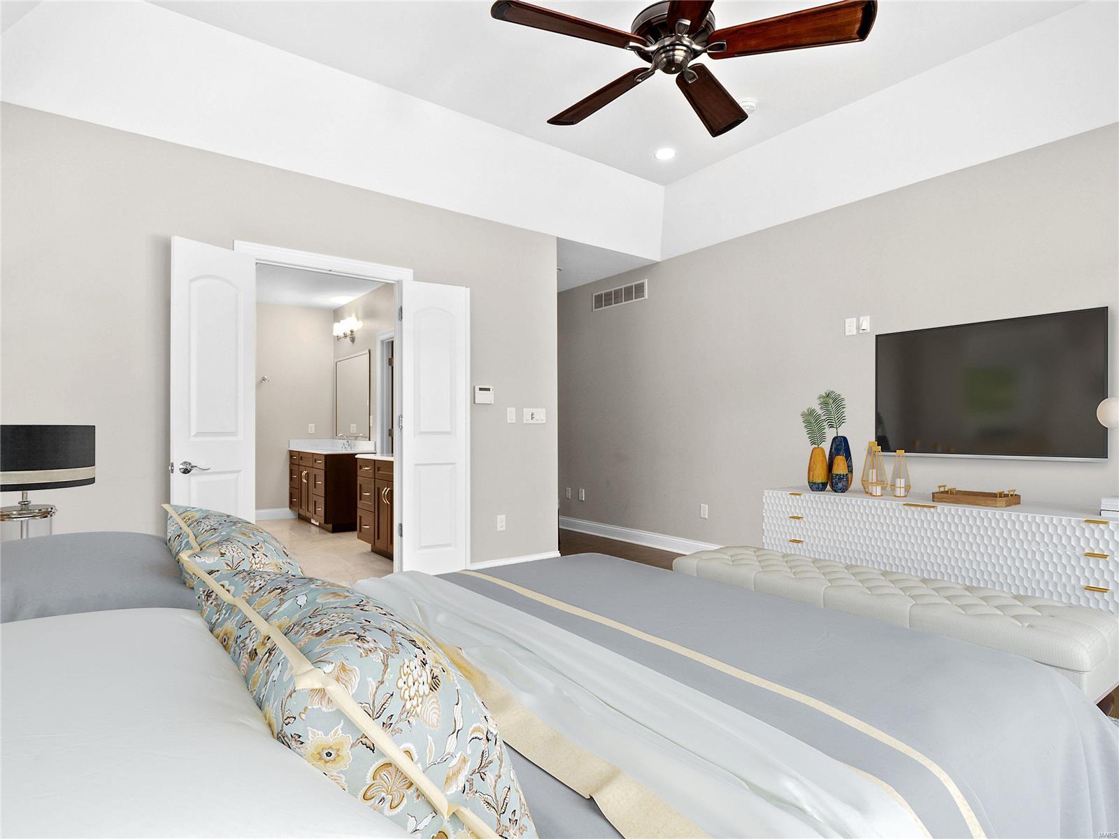 Ladue Crest - Residential