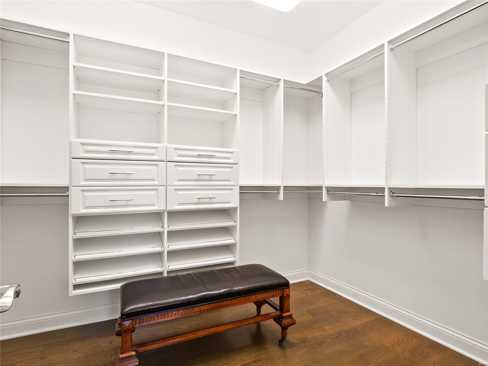 Ladue Crest - Residential