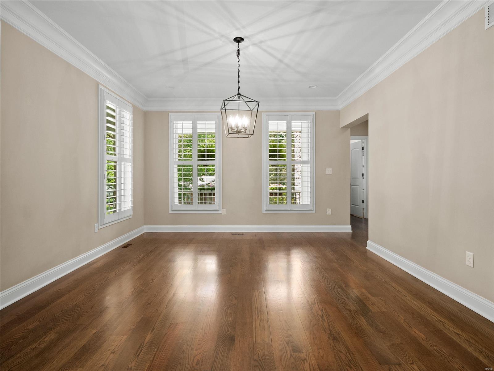 Ladue Crest - Residential