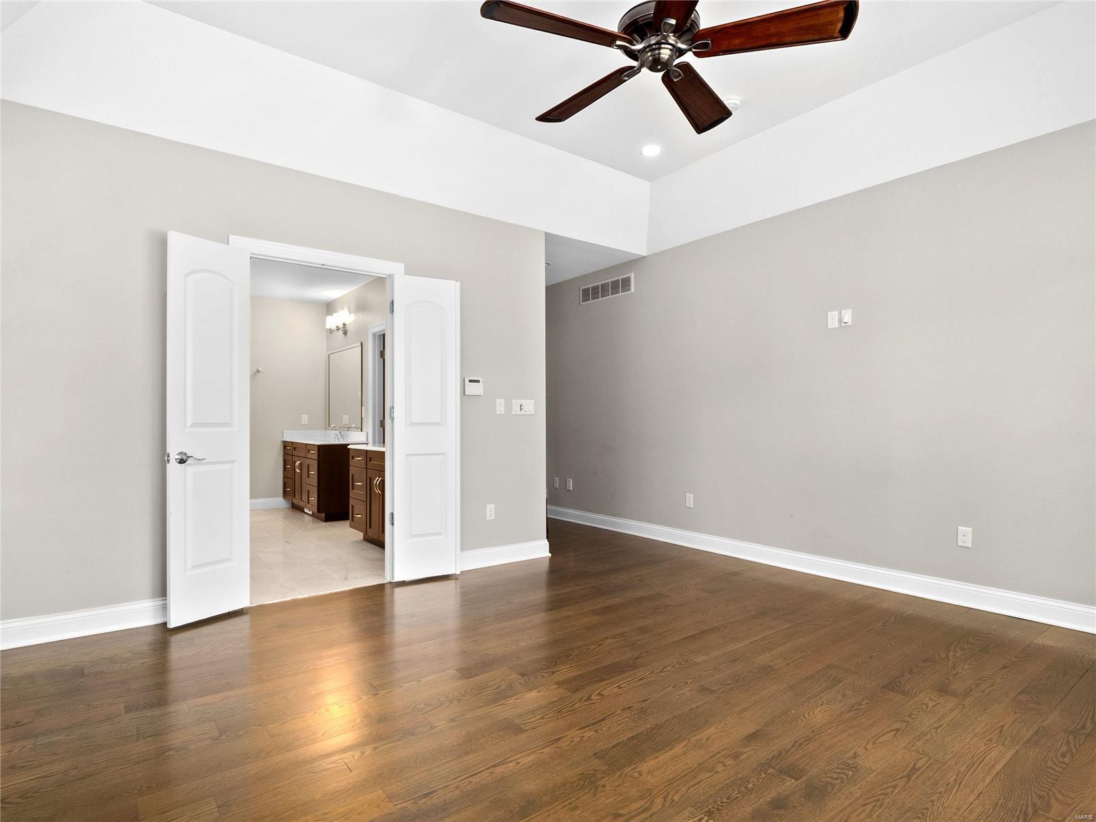 Ladue Crest - Residential