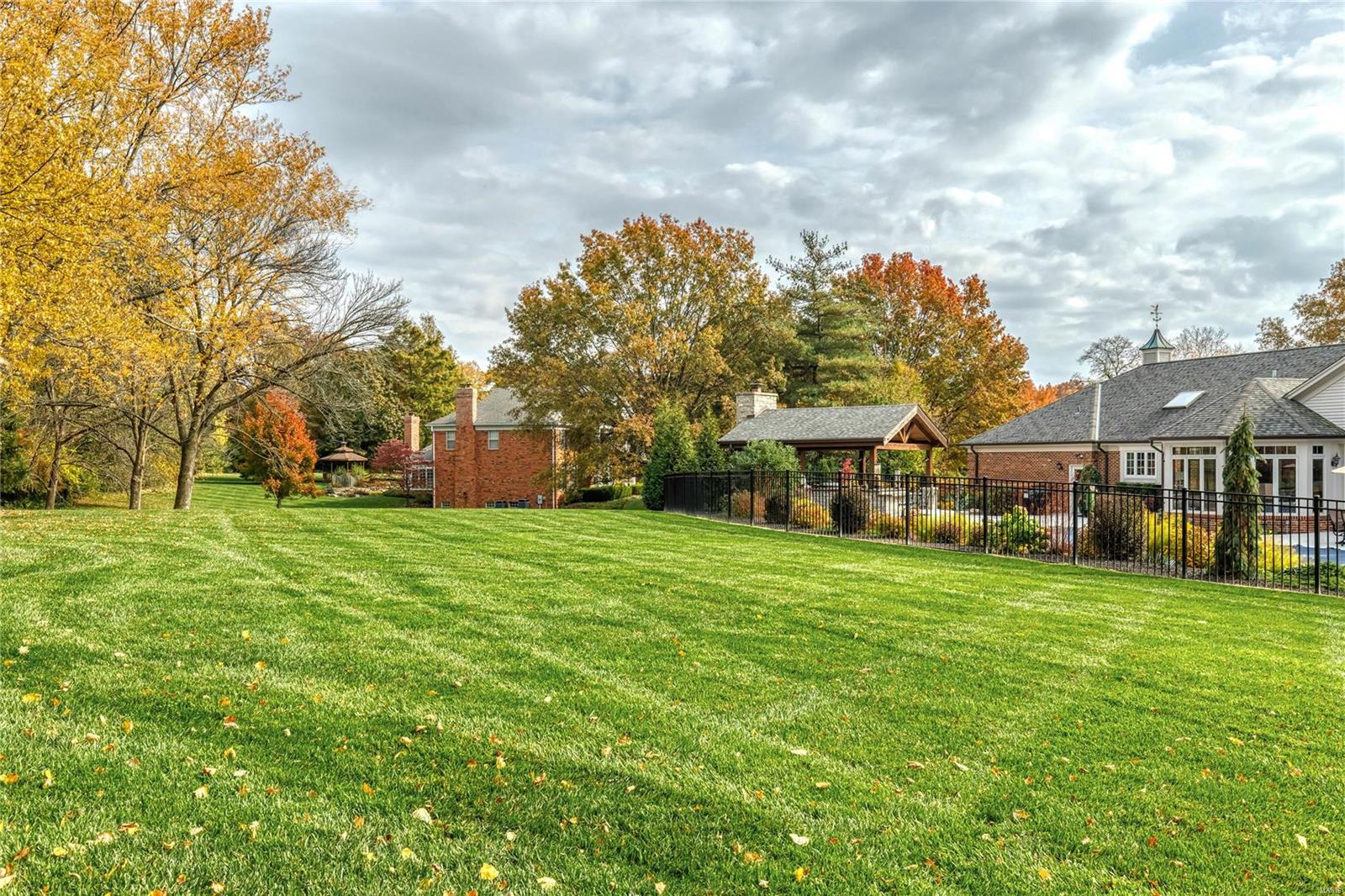 Dubon Lane - Residential